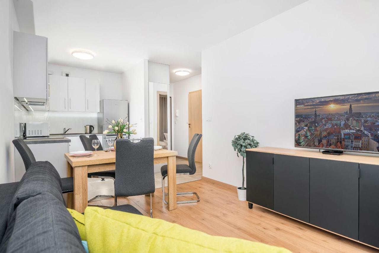 Wroclaw Rose Apartments By Noclegi Renters Exterior foto